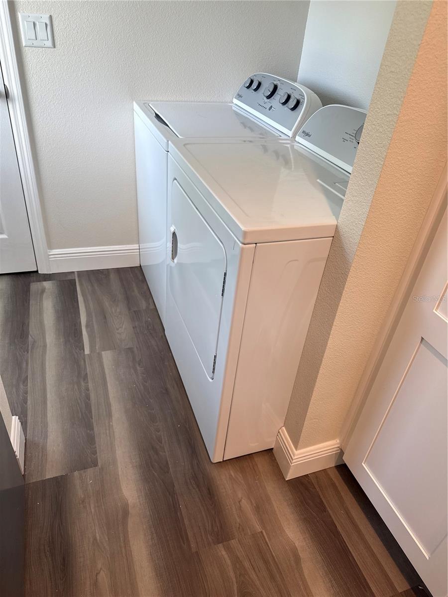 ACREAGE & UNREC - Residential Lease