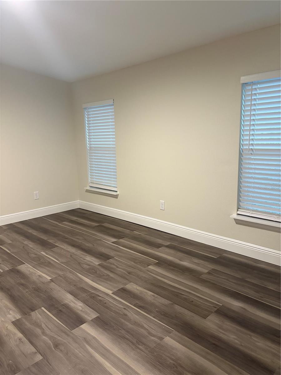 ACREAGE & UNREC - Residential Lease