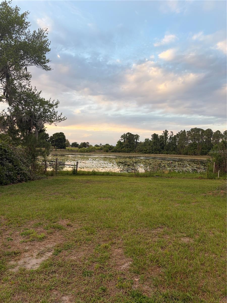 ACREAGE & UNREC - Residential Lease