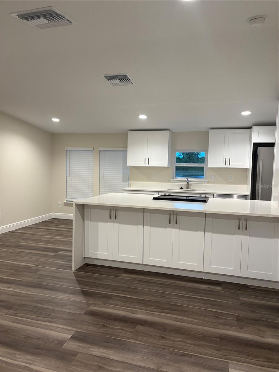 ACREAGE & UNREC - Residential Lease
