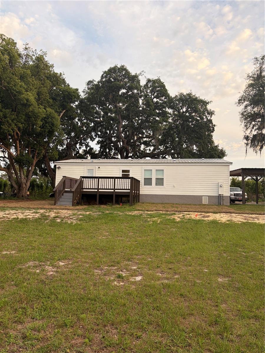 ACREAGE & UNREC - Residential Lease