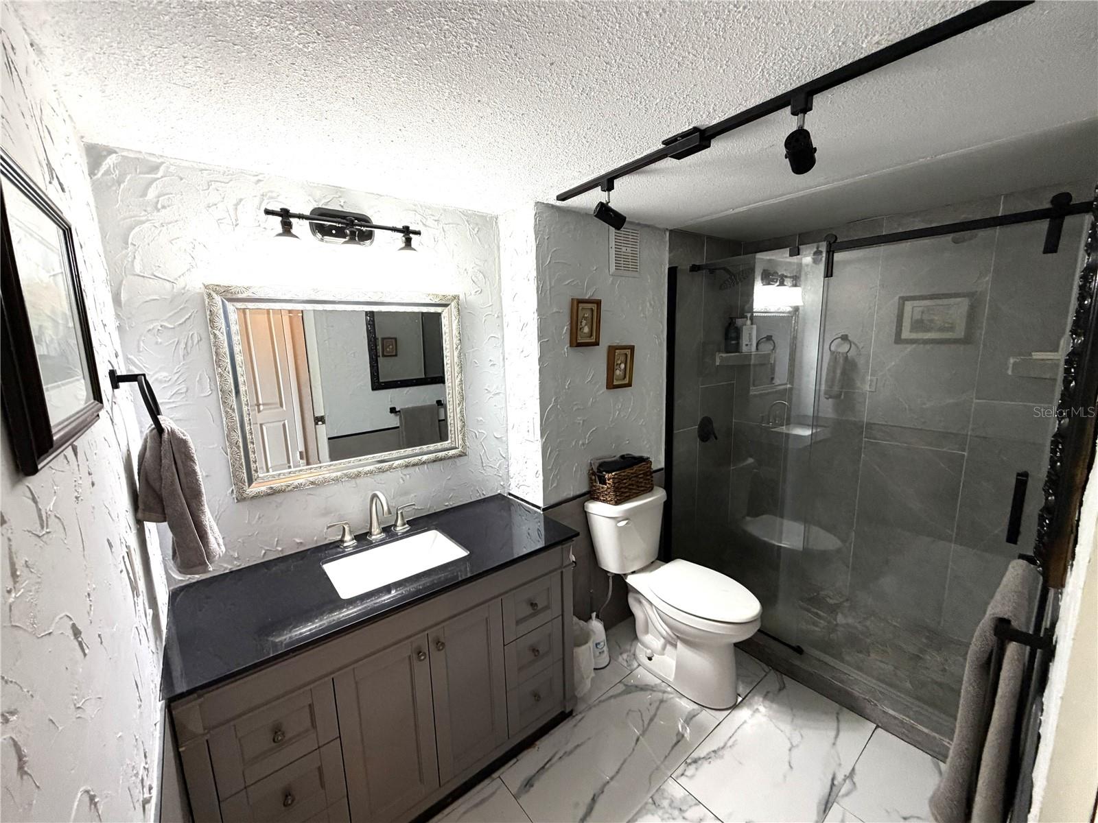 51 ISLAND WAY CONDO - Residential Lease