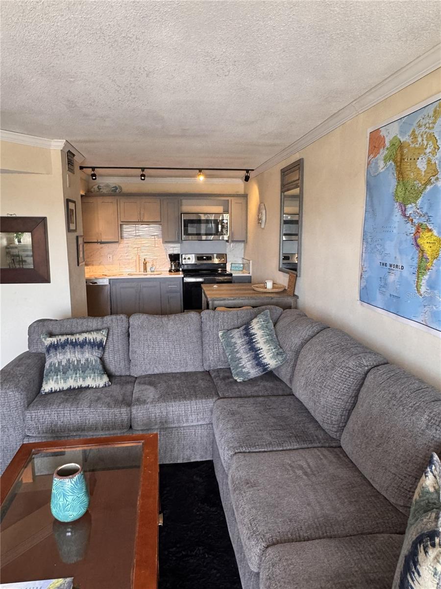 51 ISLAND WAY CONDO - Residential Lease