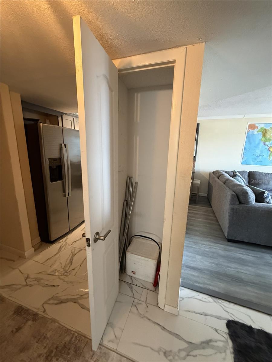 51 ISLAND WAY CONDO - Residential Lease
