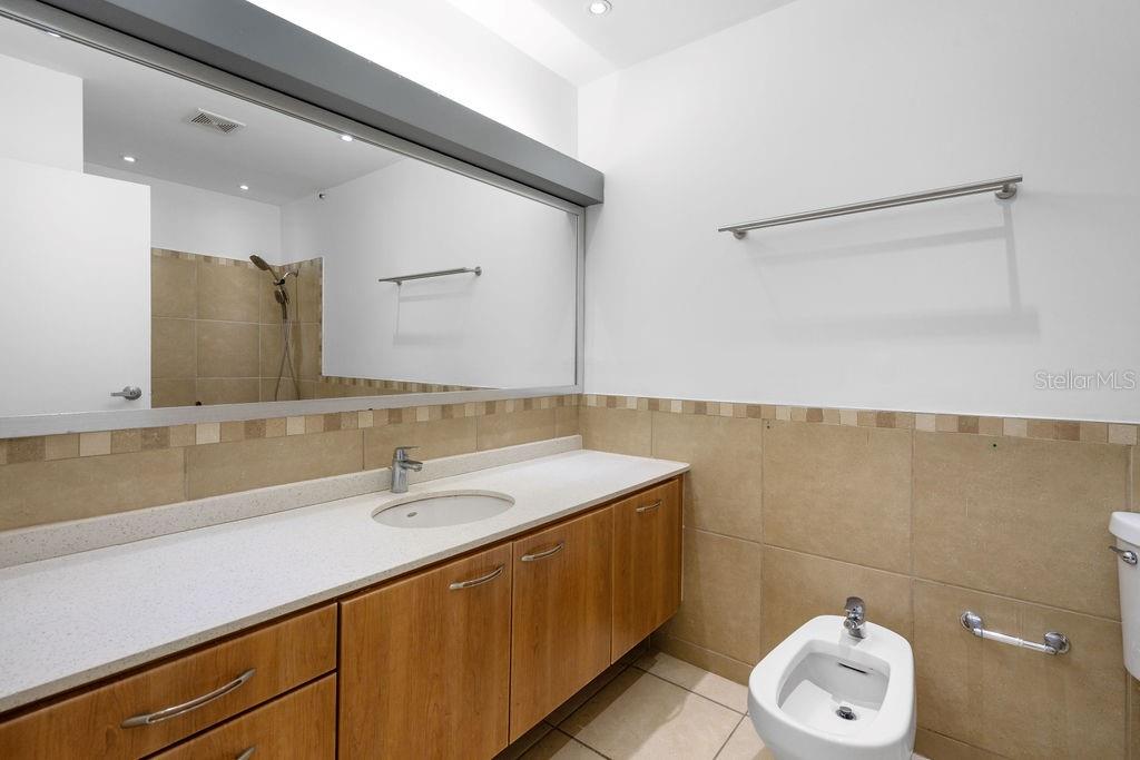 CIUDADELA - Residential Lease