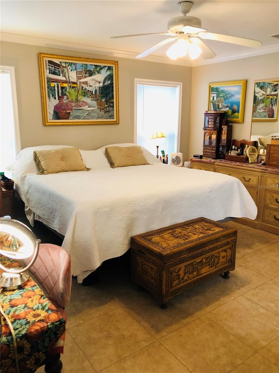 HILLCREST UR SUB - Residential