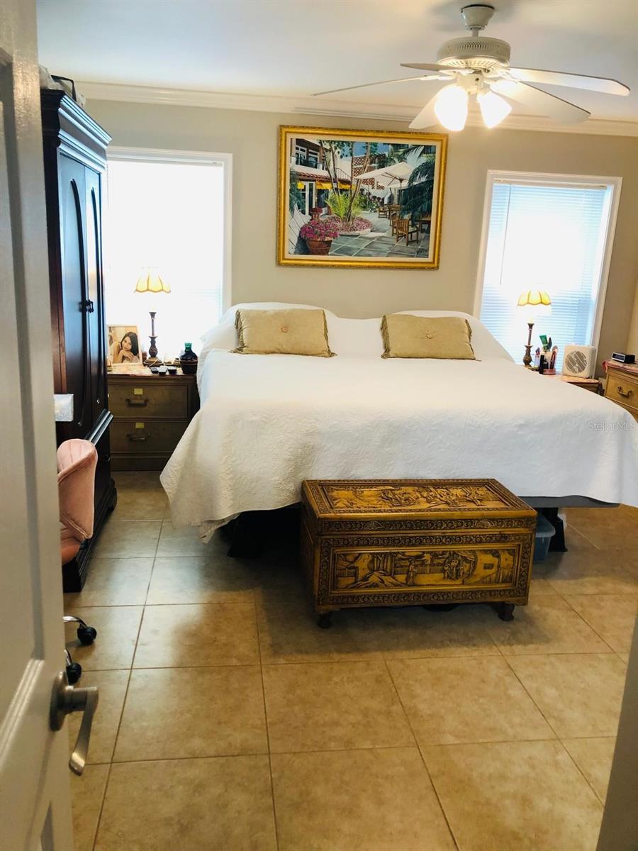 HILLCREST UR SUB - Residential