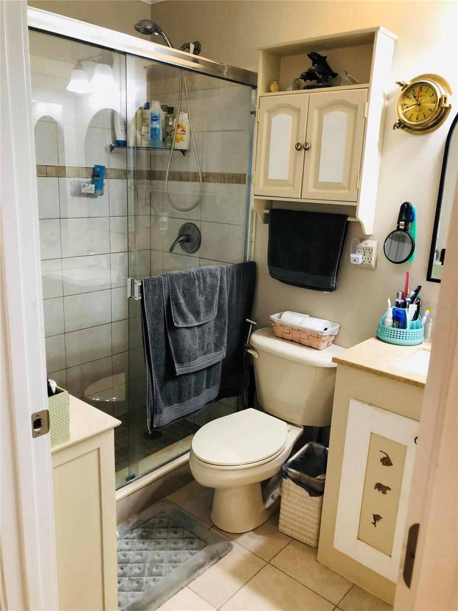 HILLCREST UR SUB - Residential