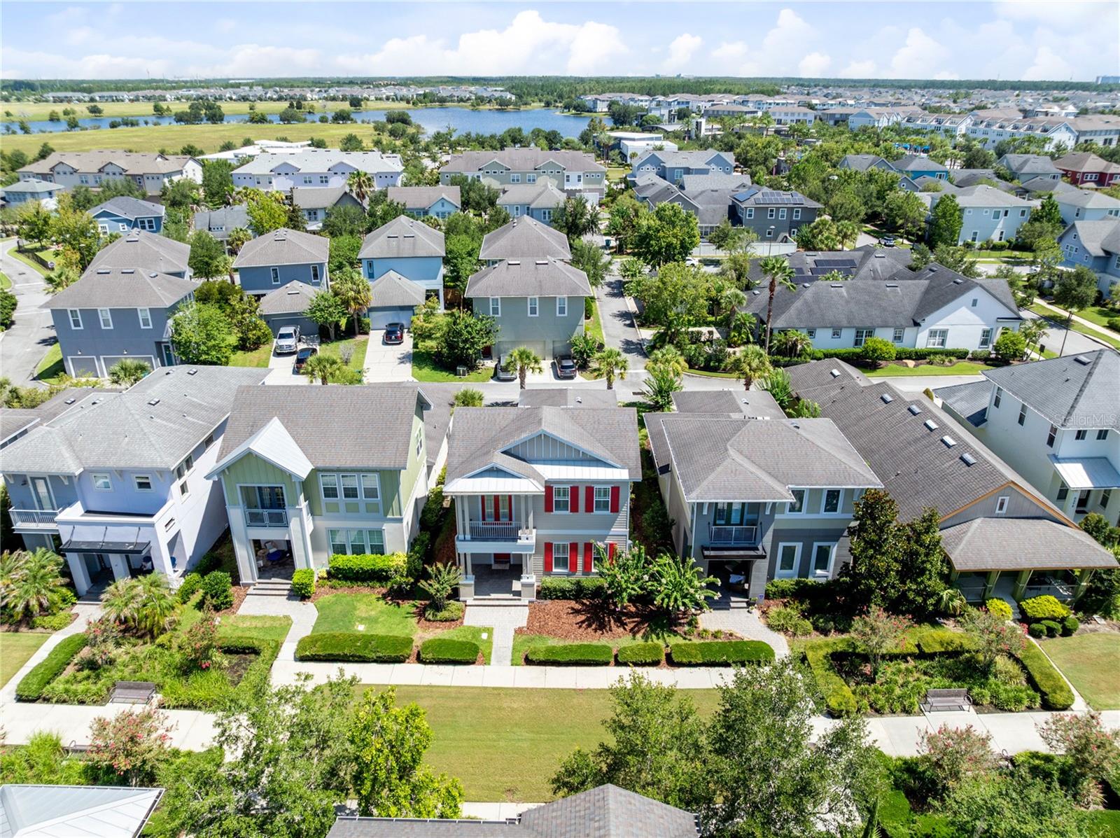 LAUREATE PARK - Residential