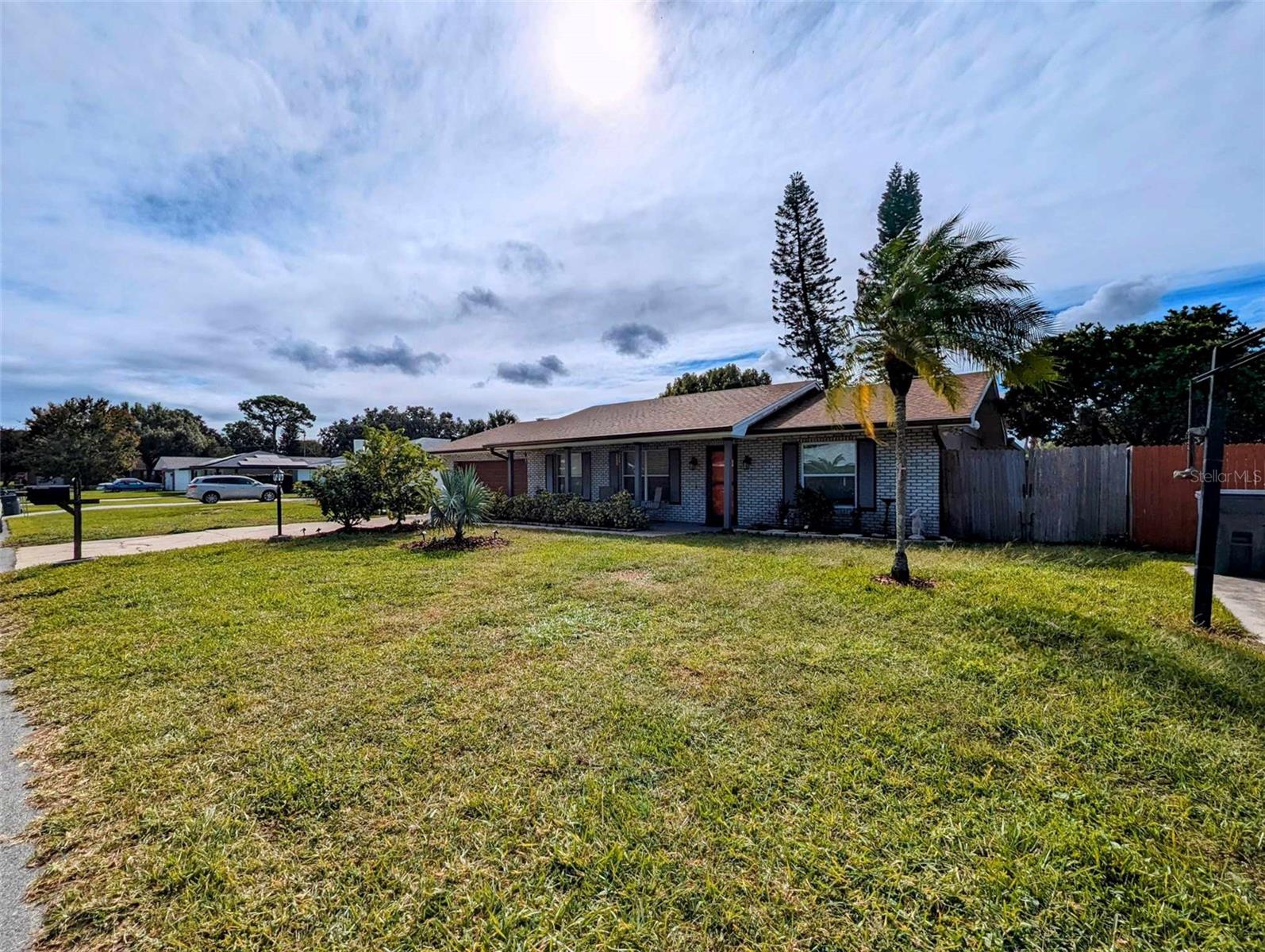 FLA HIGHLANDS CO SUB - Residential Lease