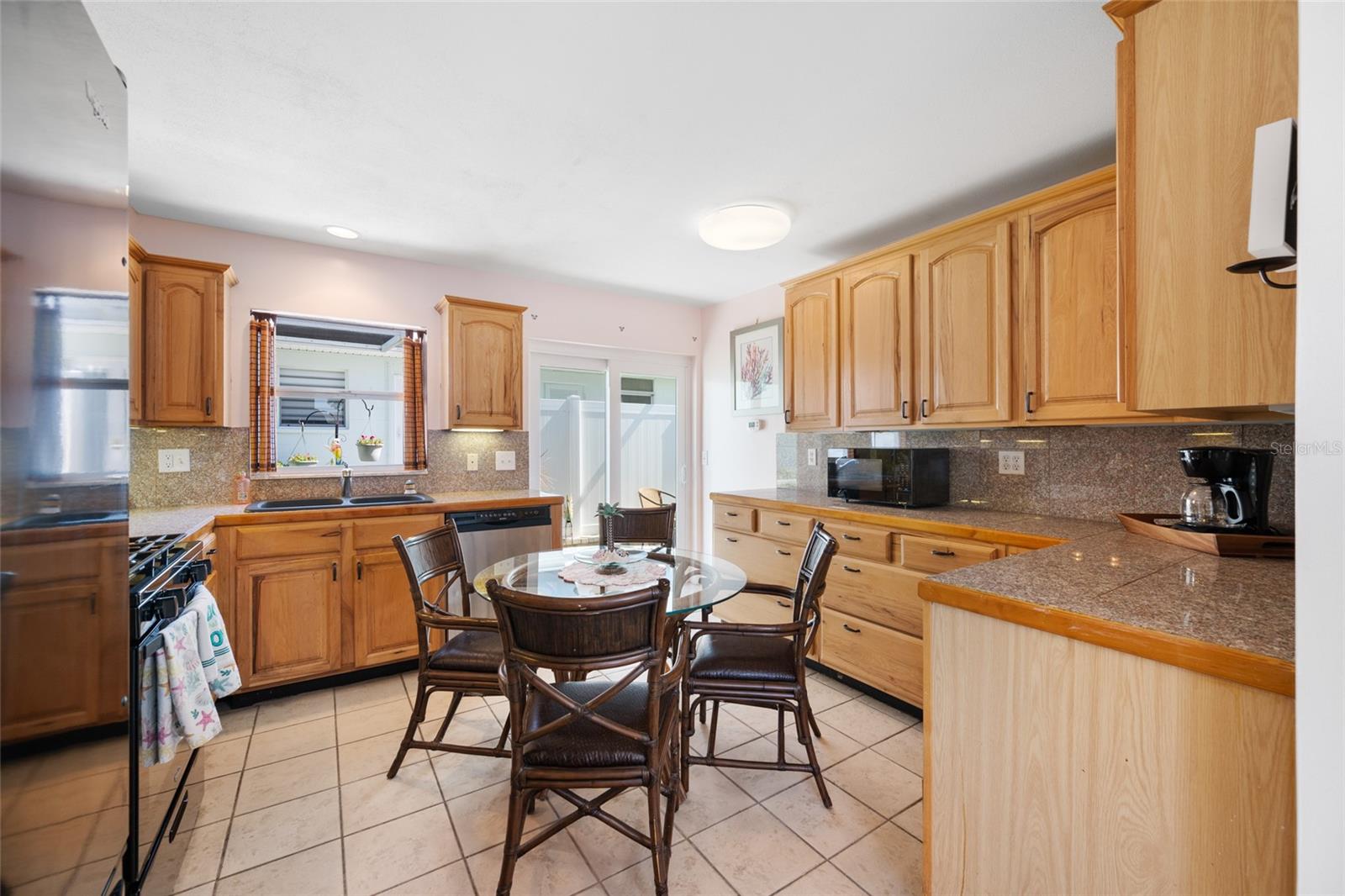 SEMINOLE HILL VILLAS - Residential