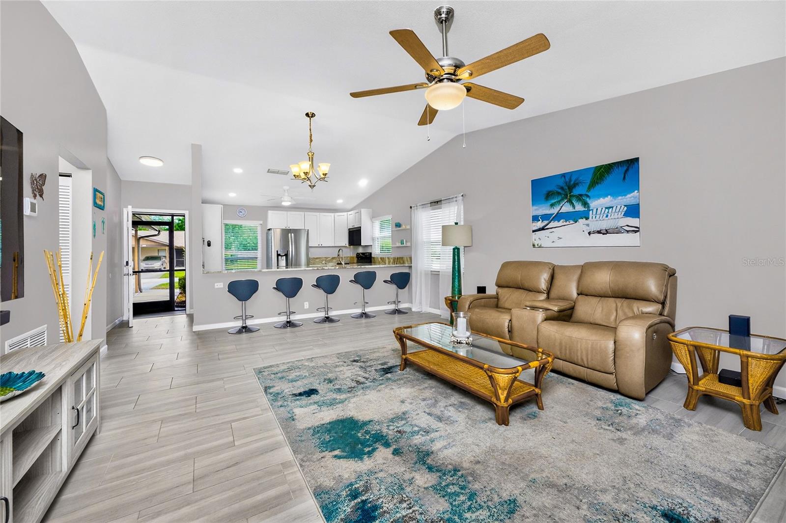 CURRY COVE - Residential