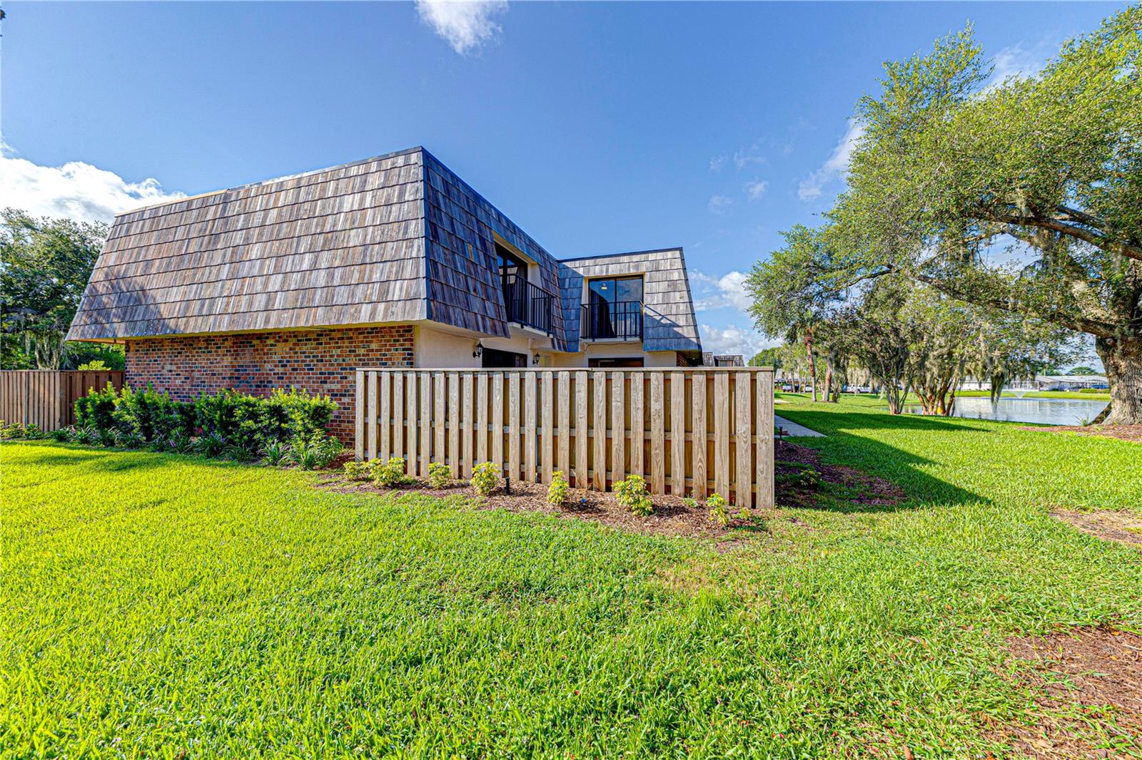 LEESBURG ROYAL OAK ESTATES SUB - Residential