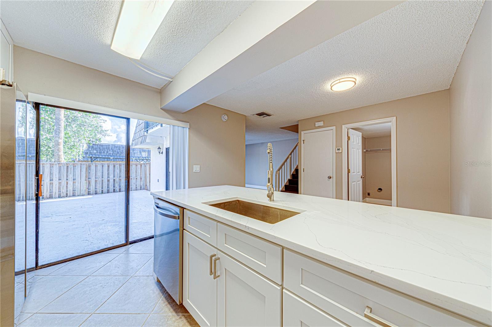 LEESBURG ROYAL OAK ESTATES SUB - Residential