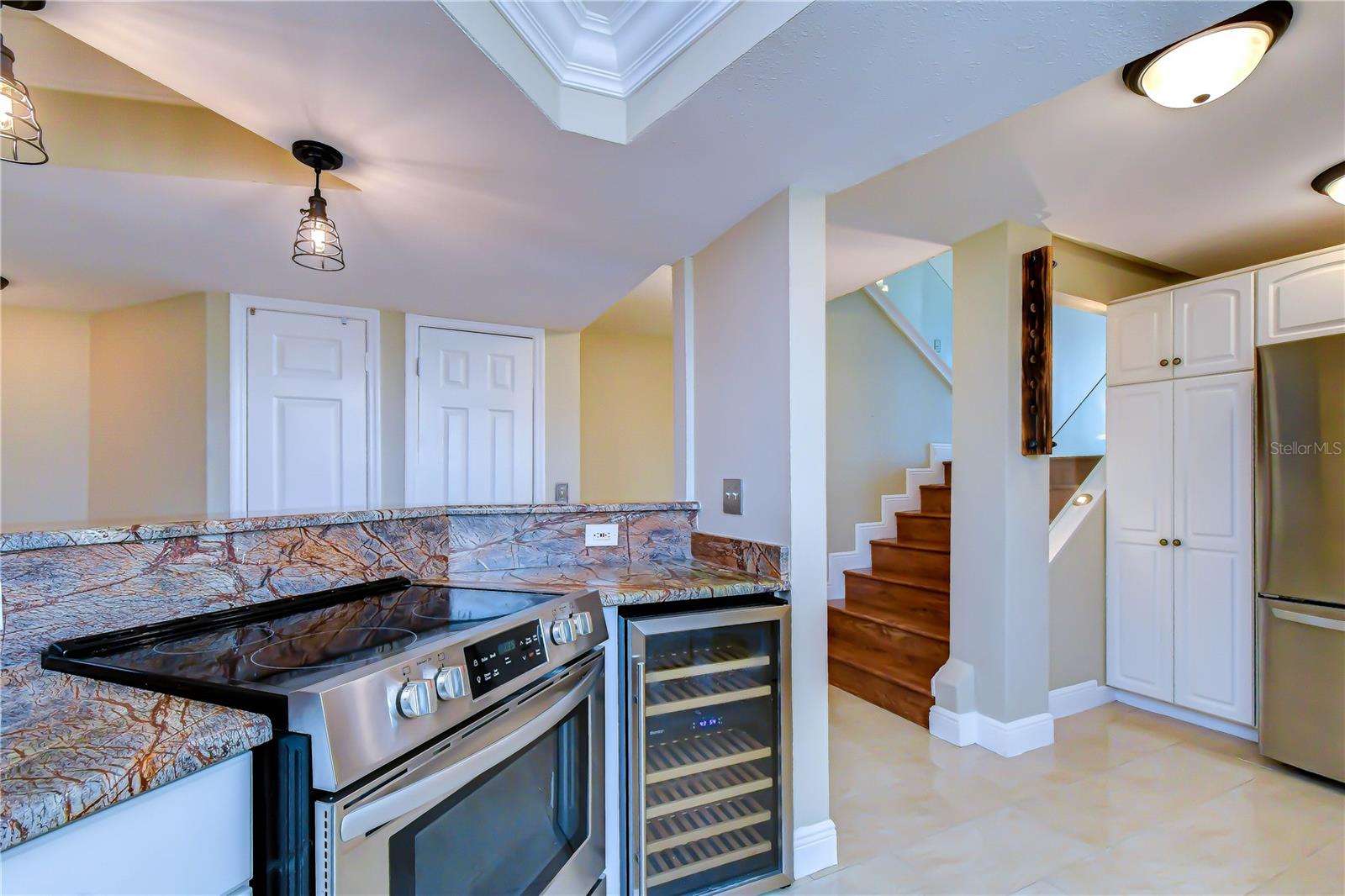 THE TIKI BAY CONDO - Residential