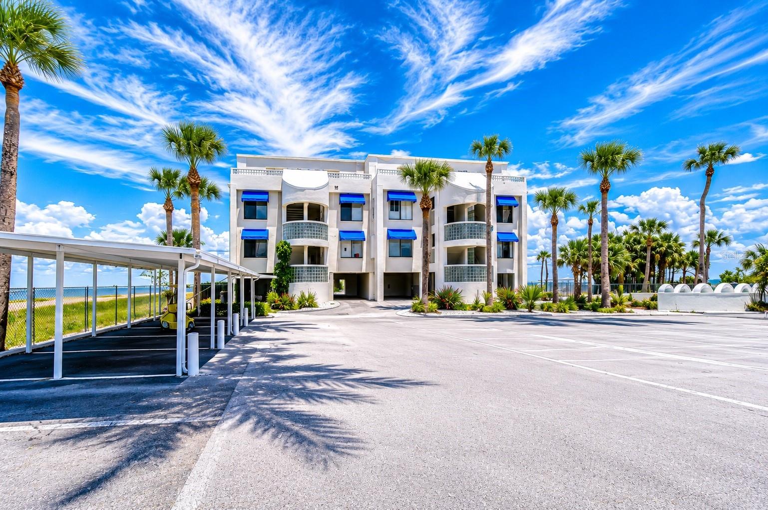 THE TIKI BAY CONDO - Residential
