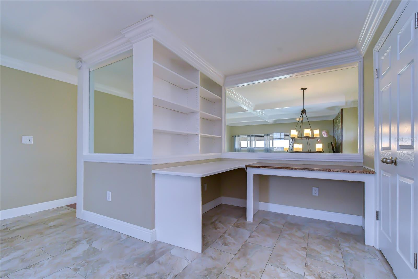 THE TIKI BAY CONDO - Residential
