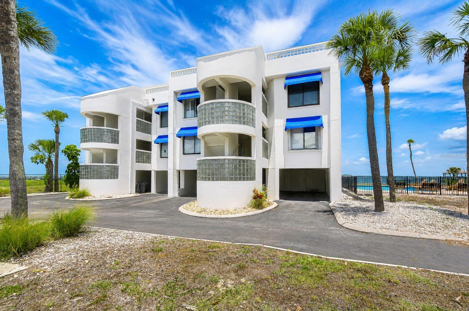 THE TIKI BAY CONDO - Residential