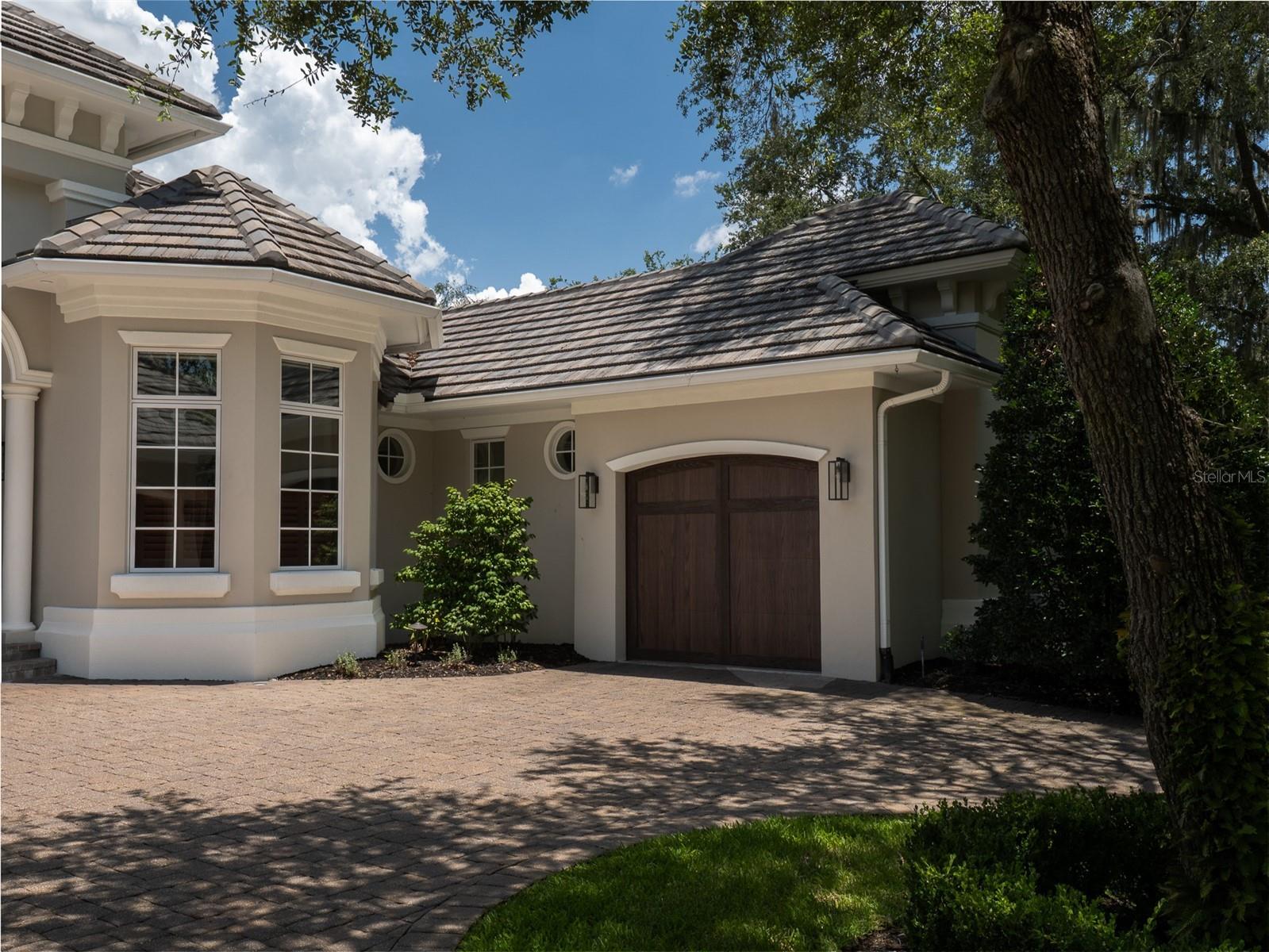 GOLDEN OCALA - Residential