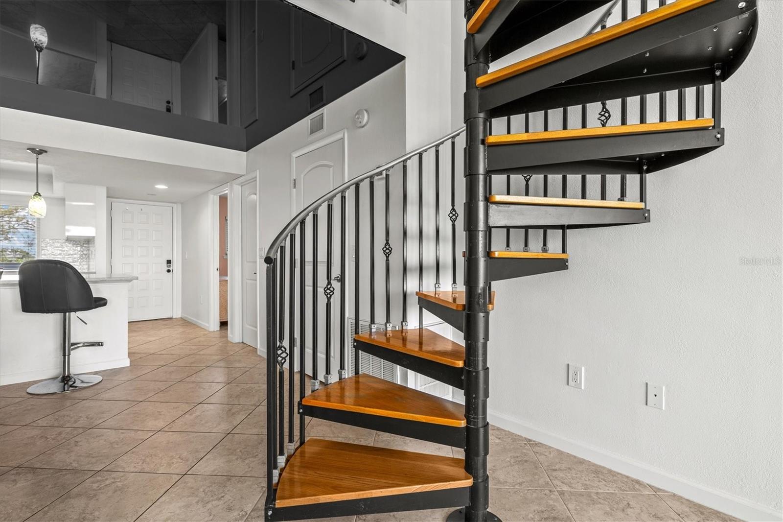 THE WATERWAY PH I - Residential Lease
