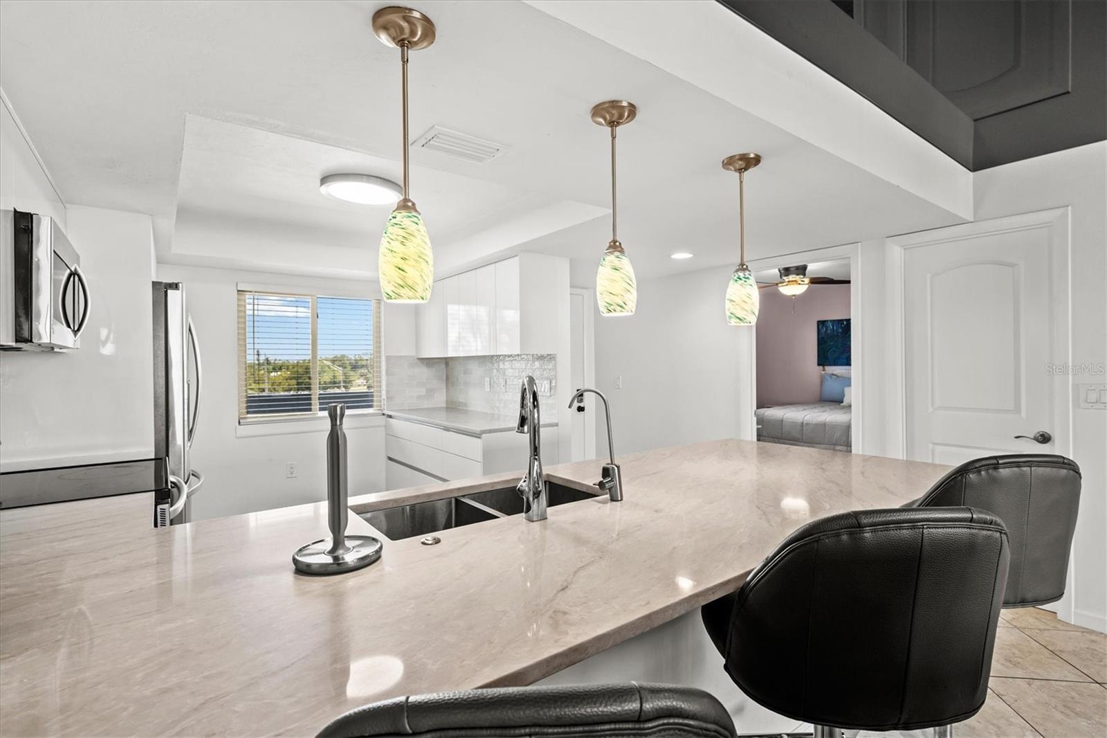 THE WATERWAY PH I - Residential Lease