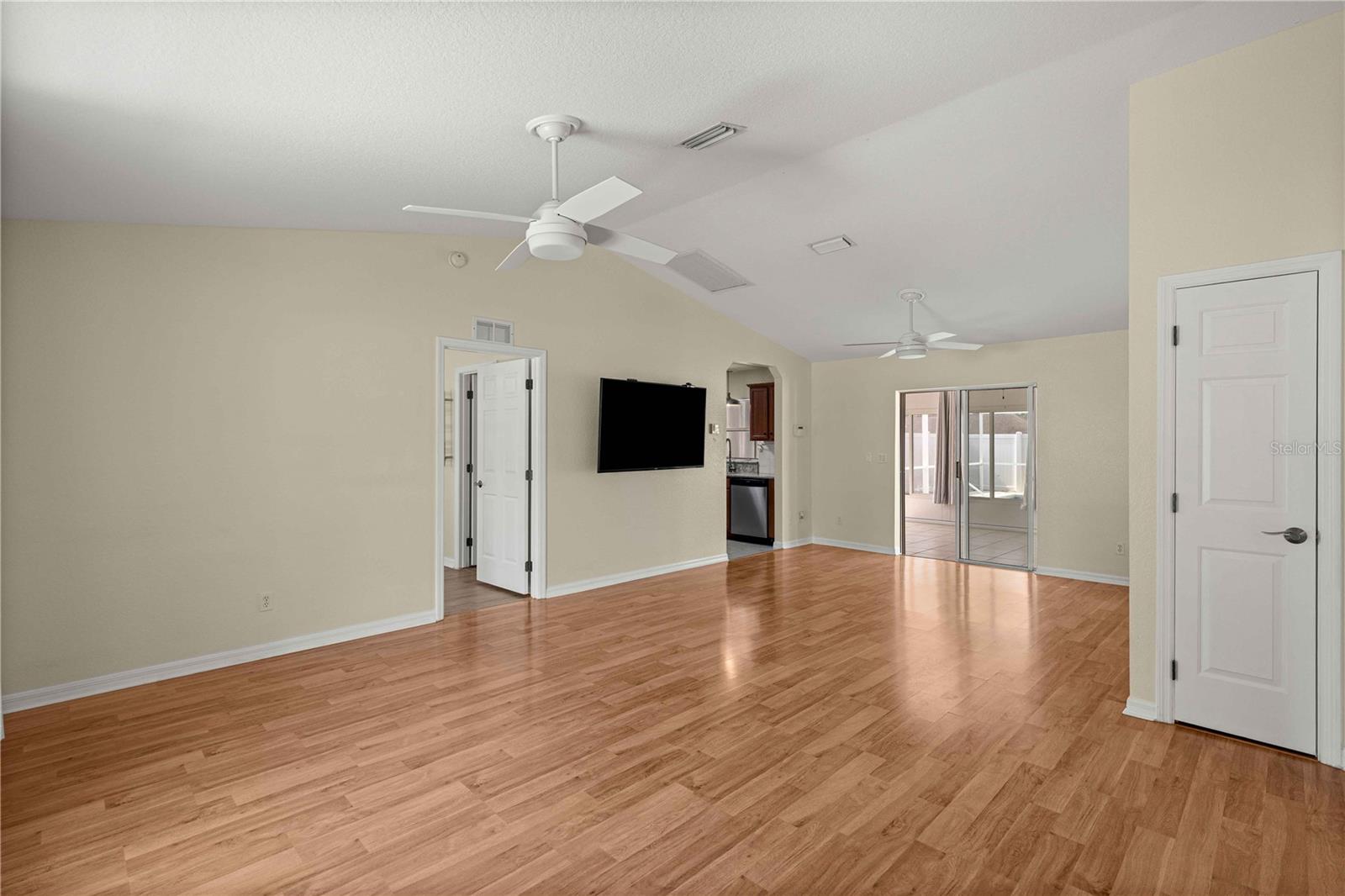 BELLEVIEW HEIGHTS ESTATES - Residential