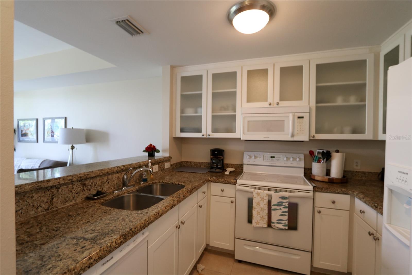 BAHIA BEACH TOWNHOMES PHASE 1A - Residential
