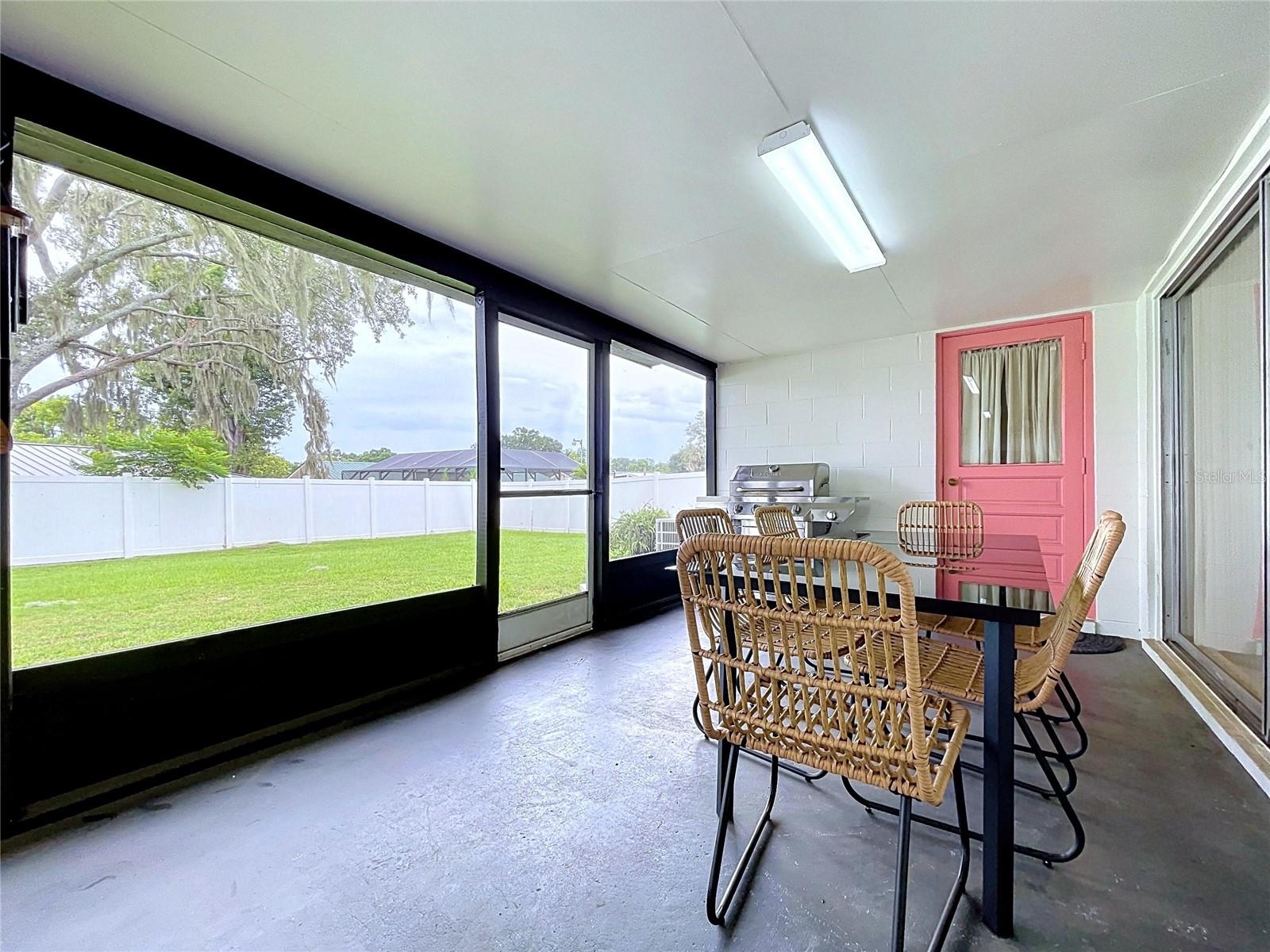 SOUTHWOOD HILLS UNIT 02 - Residential