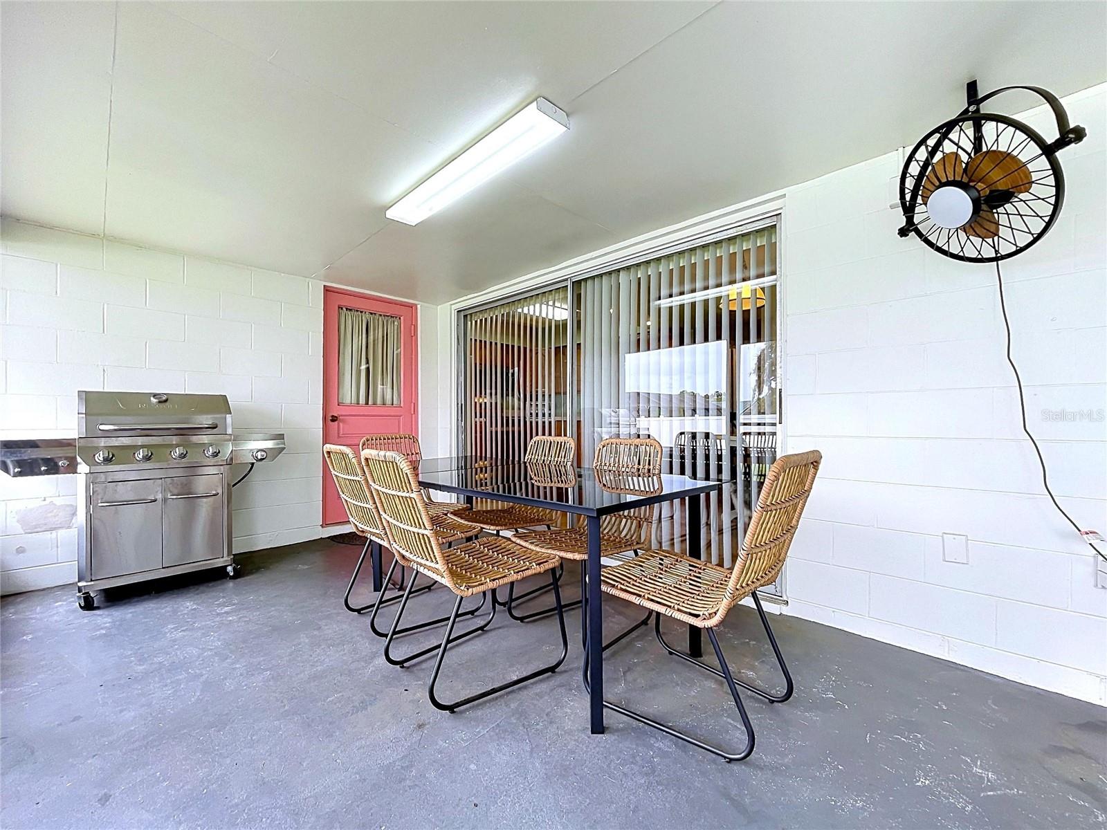 SOUTHWOOD HILLS UNIT 02 - Residential
