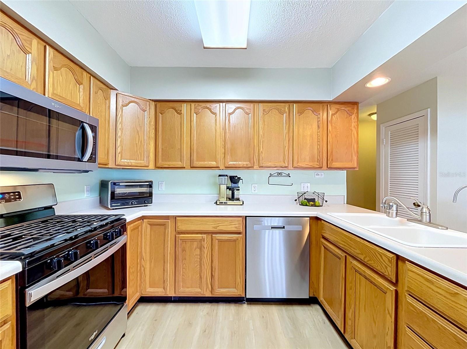 SOUTHWOOD HILLS UNIT 02 - Residential
