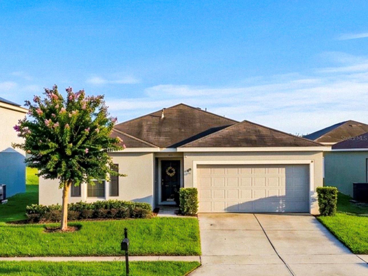 Welcome home to this beautifully maintained 3-bedroom, 2-bathroom home in the desirable Lakes at Lucerne Parkcommunity! From the moment you arrive, you'll appreciate the inviting curb appeal and functional split-bedroom floor plan designed for comfortable everyday living.
The spacious living area flows seamlessly into the kitchen and dining space, creating the perfect setting for entertaining guests or enjoying quiet evenings at home. The primary suite offers a private retreat with an en-suite bathroom and generous closet space, while the additional bedrooms provide flexibility for family, guests, or a home office.
Step outside to enjoy the backyard with plenty of room to relax, garden, or create your own outdoor oasis.
Conveniently located just minutes from shopping, restaurants, medical facilities, schools, and major roadways, this home offers easy access to everything Winter Haven has to offer, including the Chain of Lakes and LEGOLAND Florida Resort.
Don't miss your opportunity to own this move-in-ready home—schedule your private showing today!