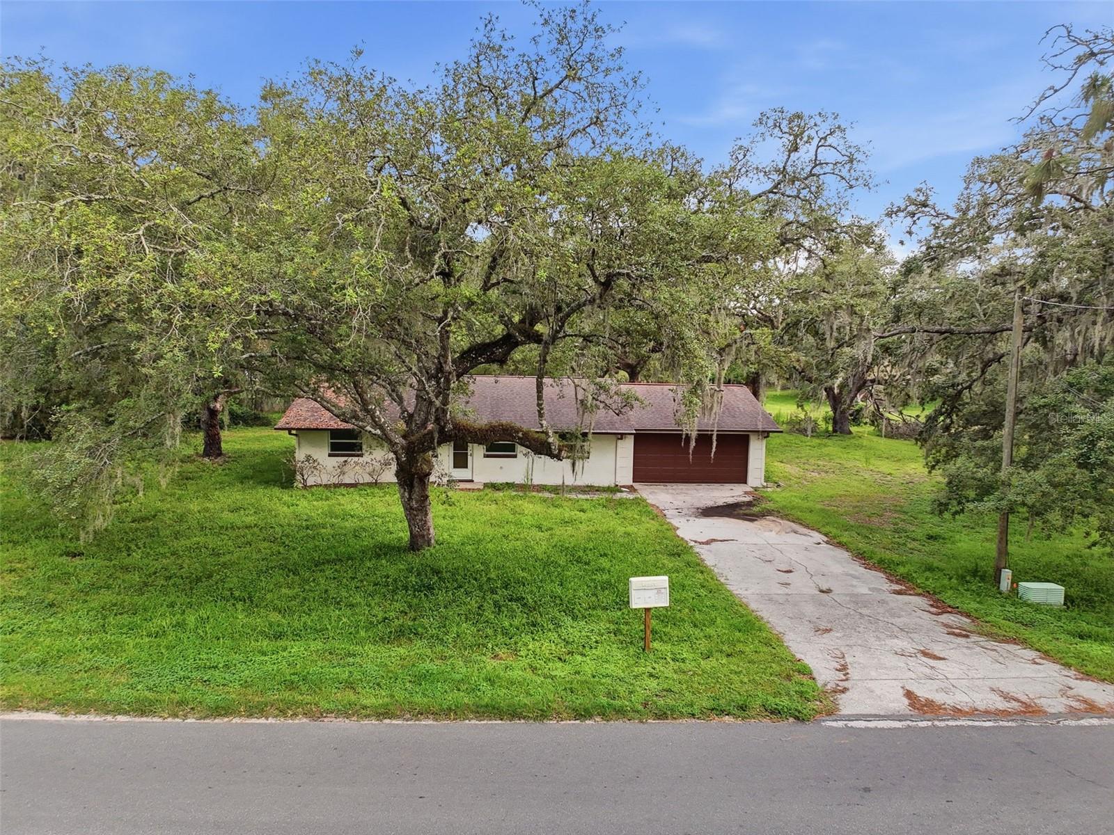 LAKEWOOD - Residential
