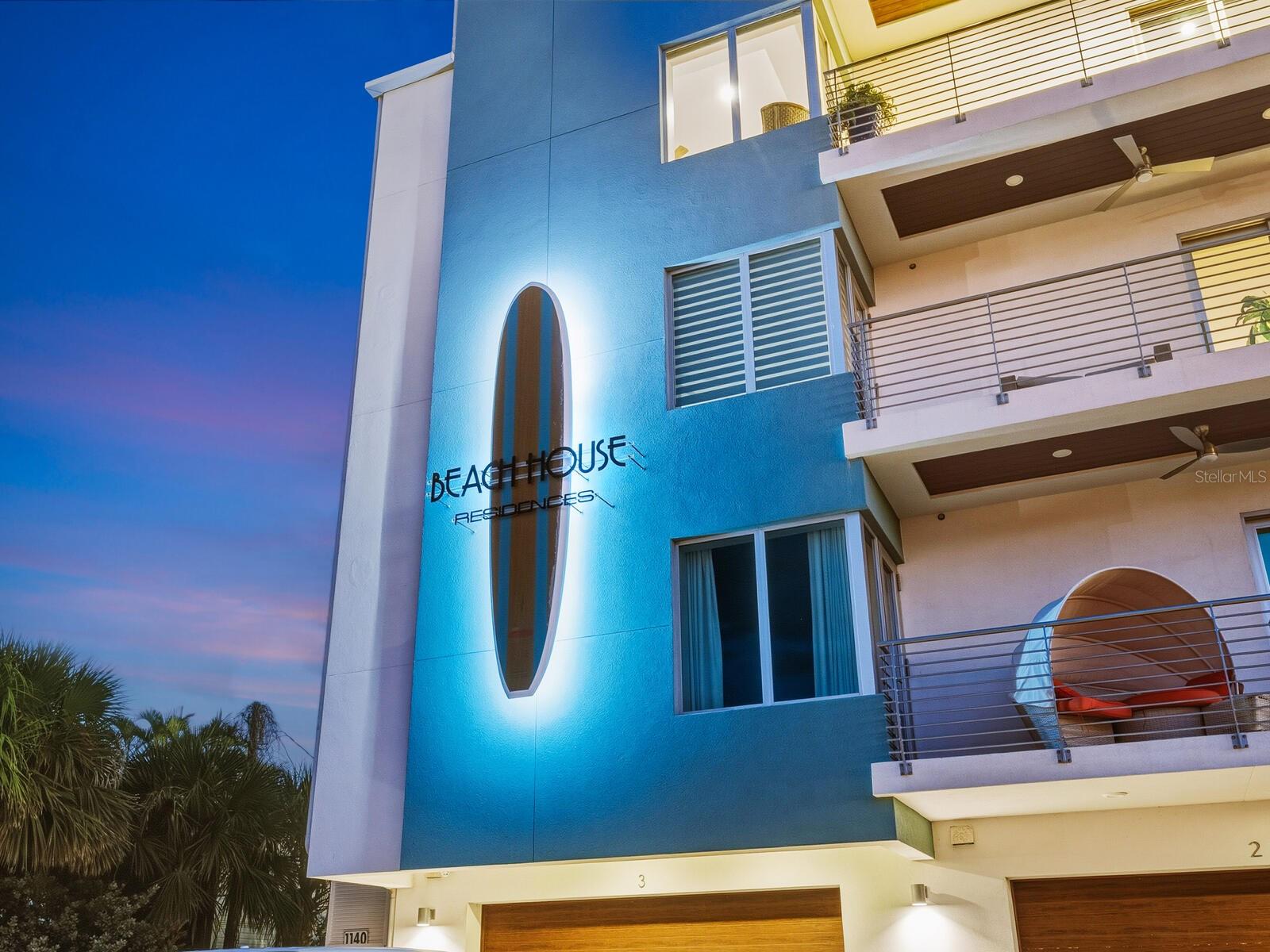 BEACH HOUSE RESIDENCES - Residential