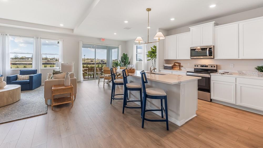 STAR FARMS AT LAKEWOOD RANCH - Residential