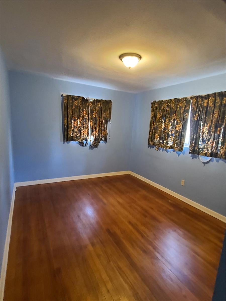 WOODLAND TERRACE - Residential
