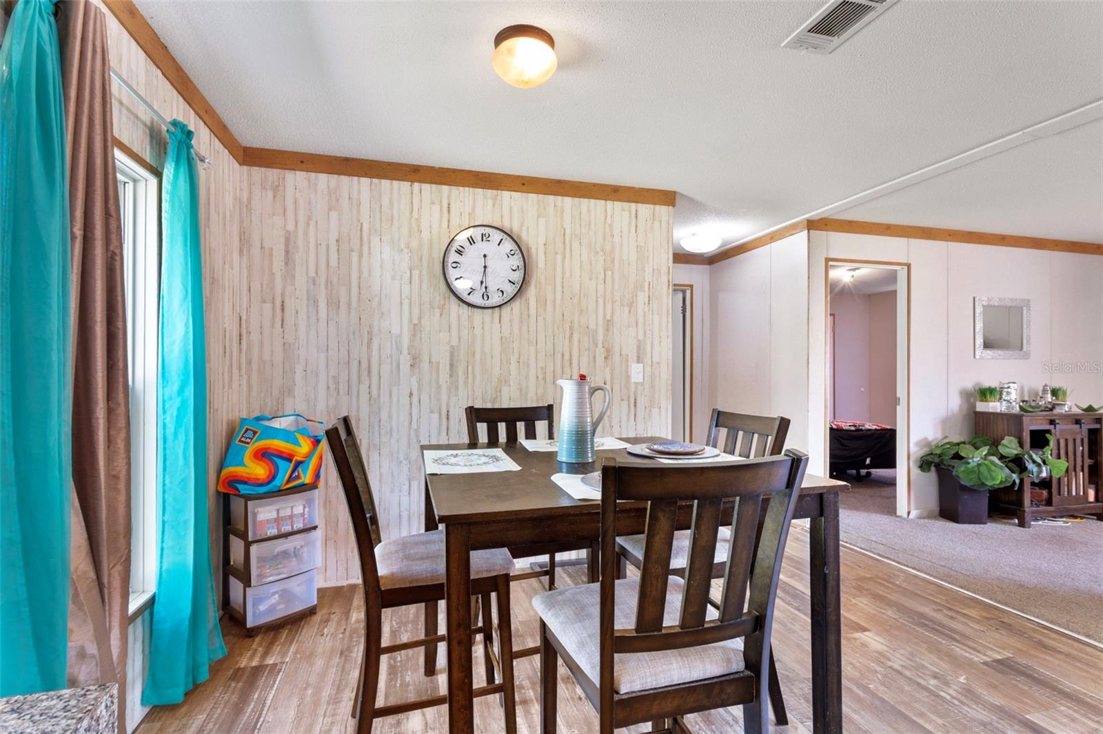WILLISTON HLNDS - Residential