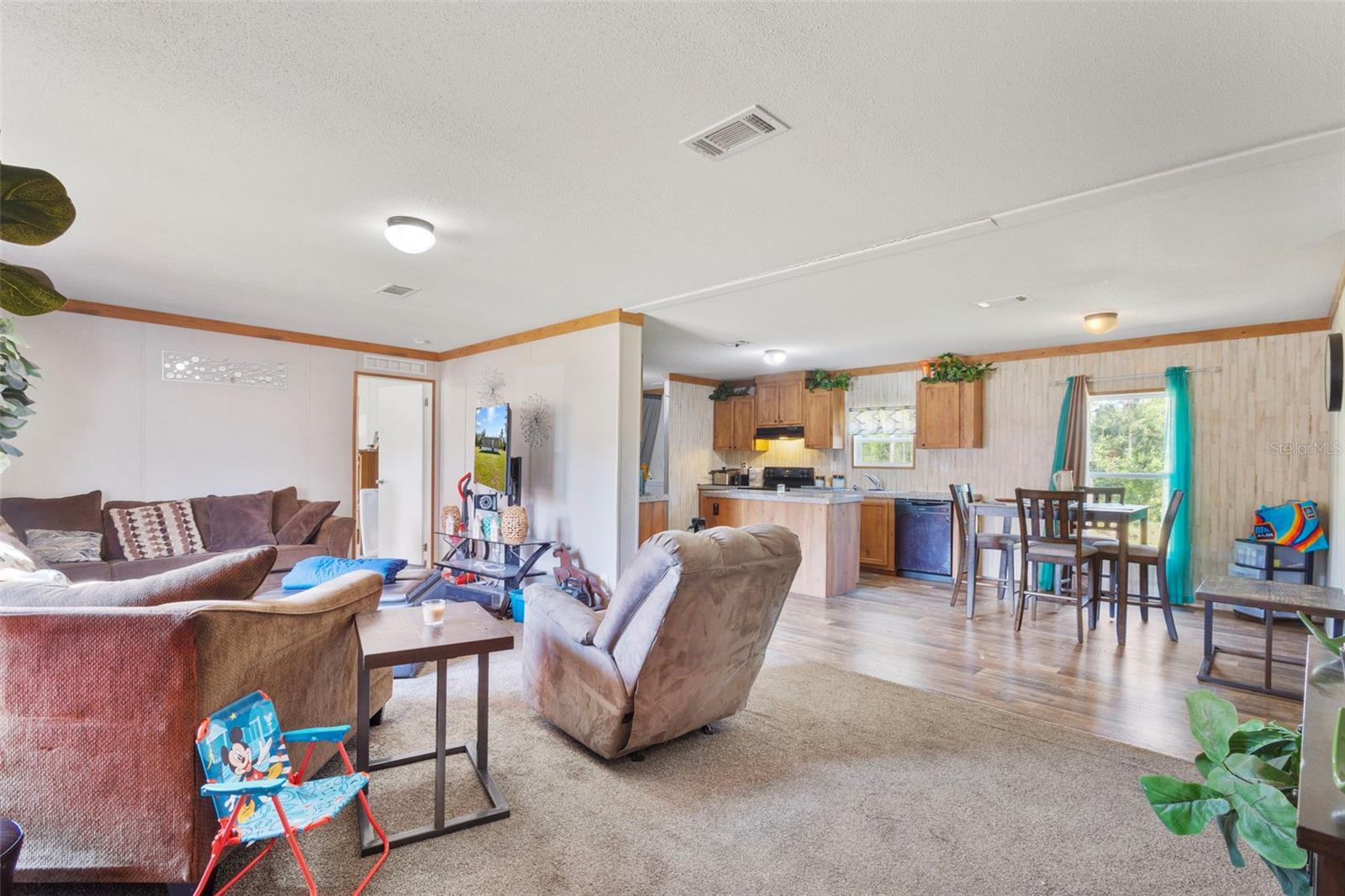 WILLISTON HLNDS - Residential