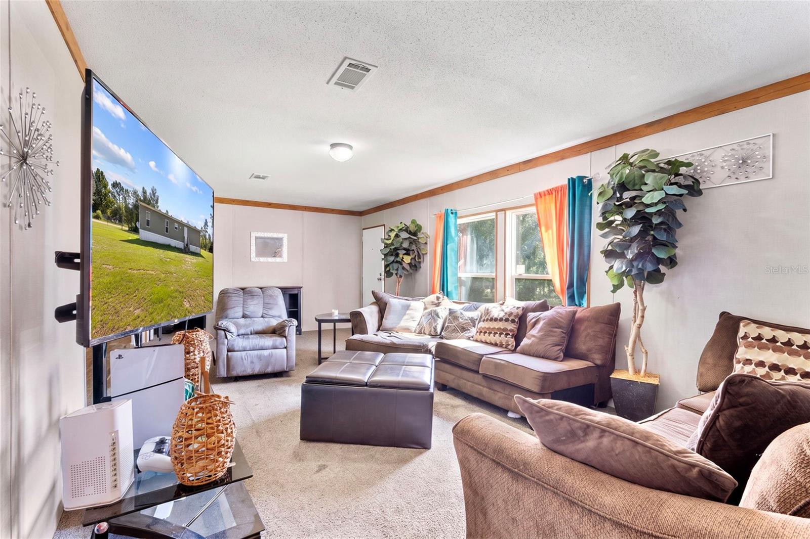 WILLISTON HLNDS - Residential