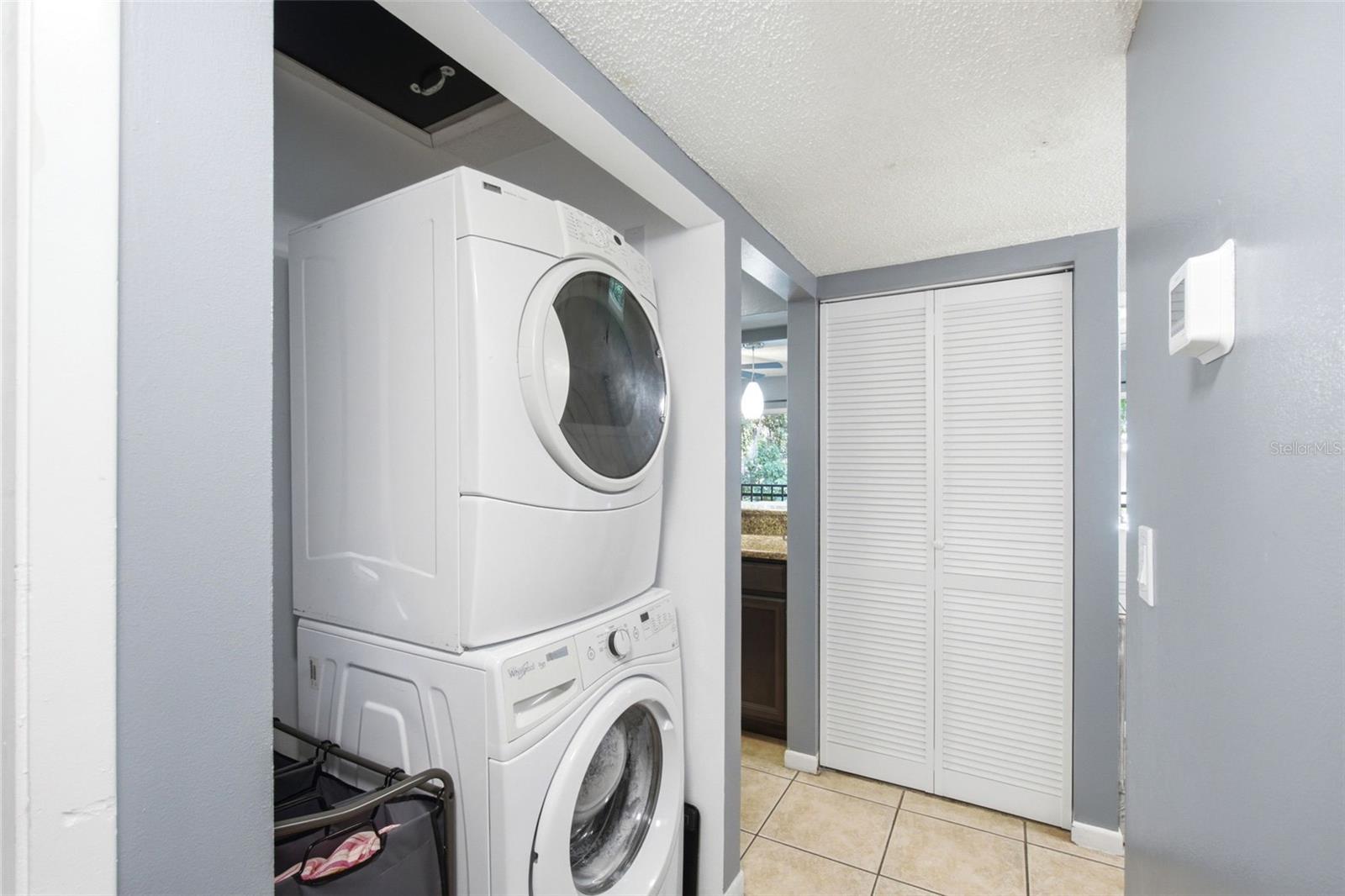 LAKESIDE CONDO APTS - Residential