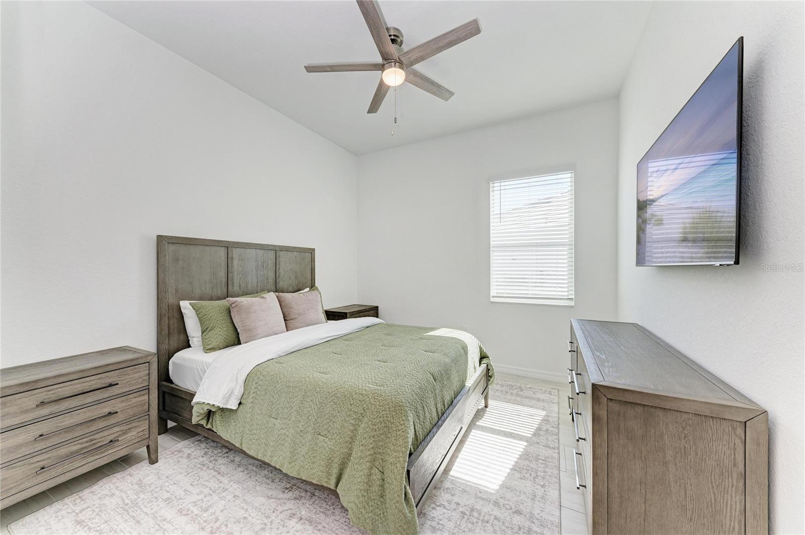 CALUSA COUNTRY CLUB - Residential