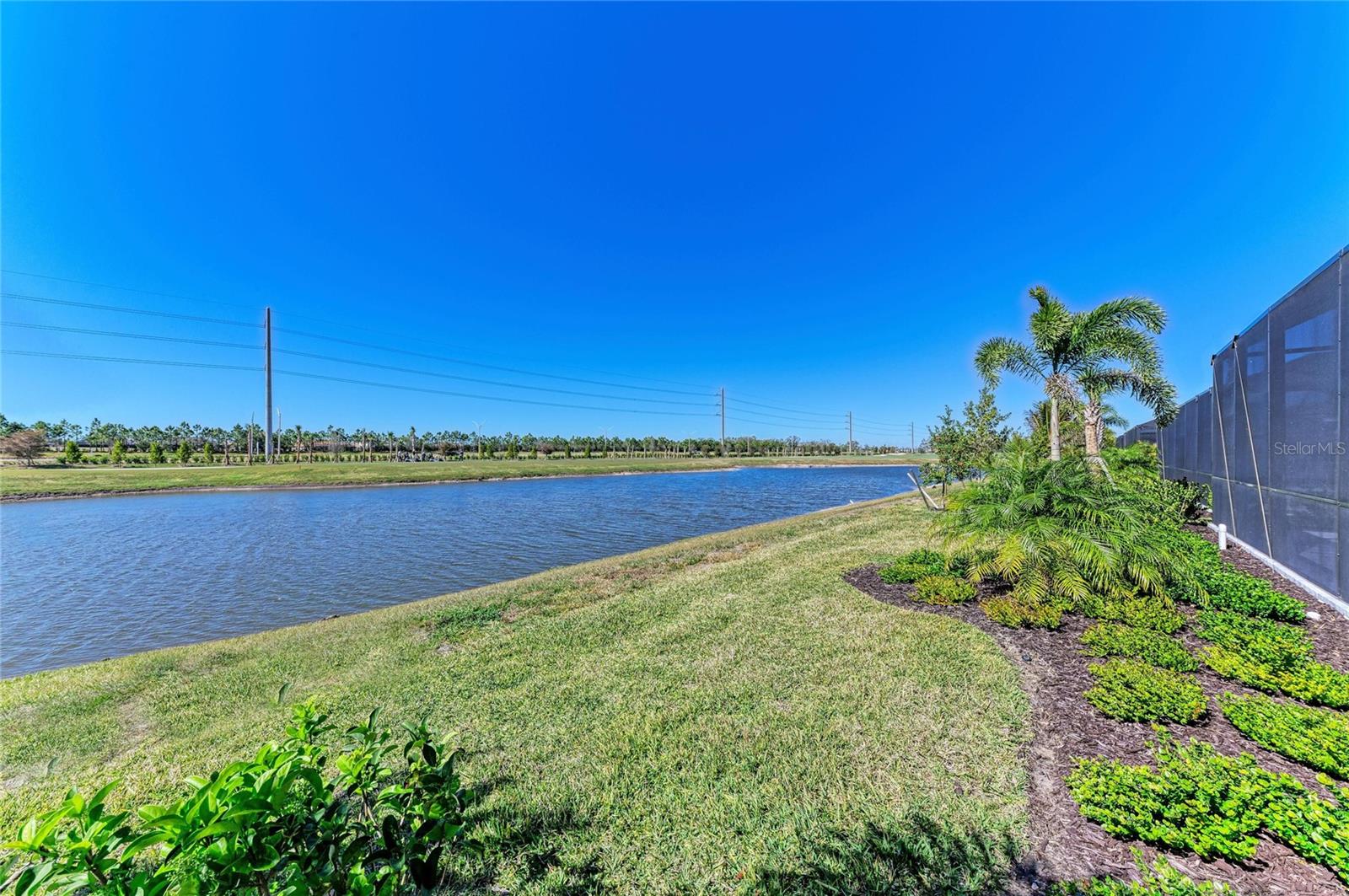 CALUSA COUNTRY CLUB - Residential