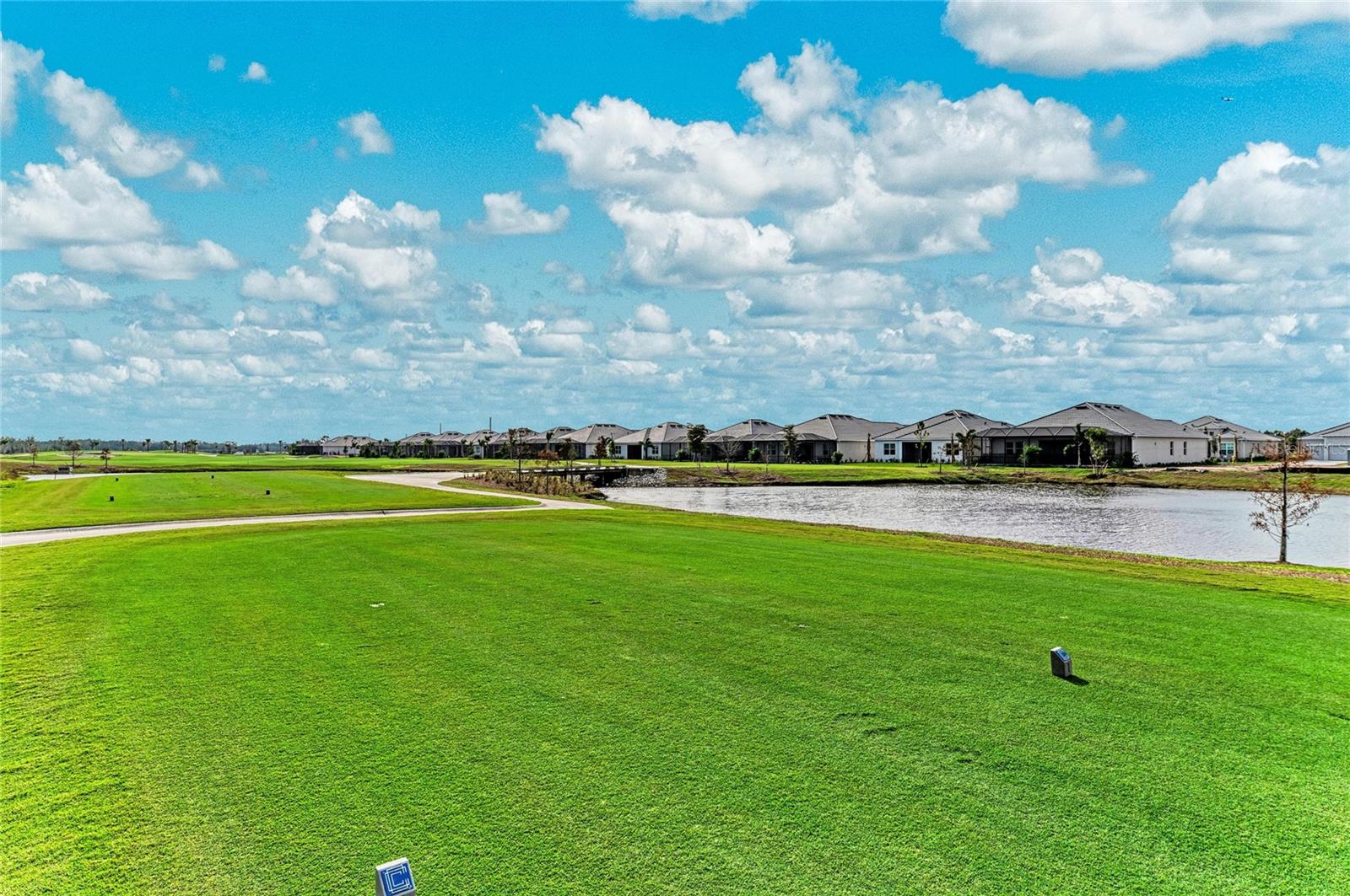 CALUSA COUNTRY CLUB - Residential