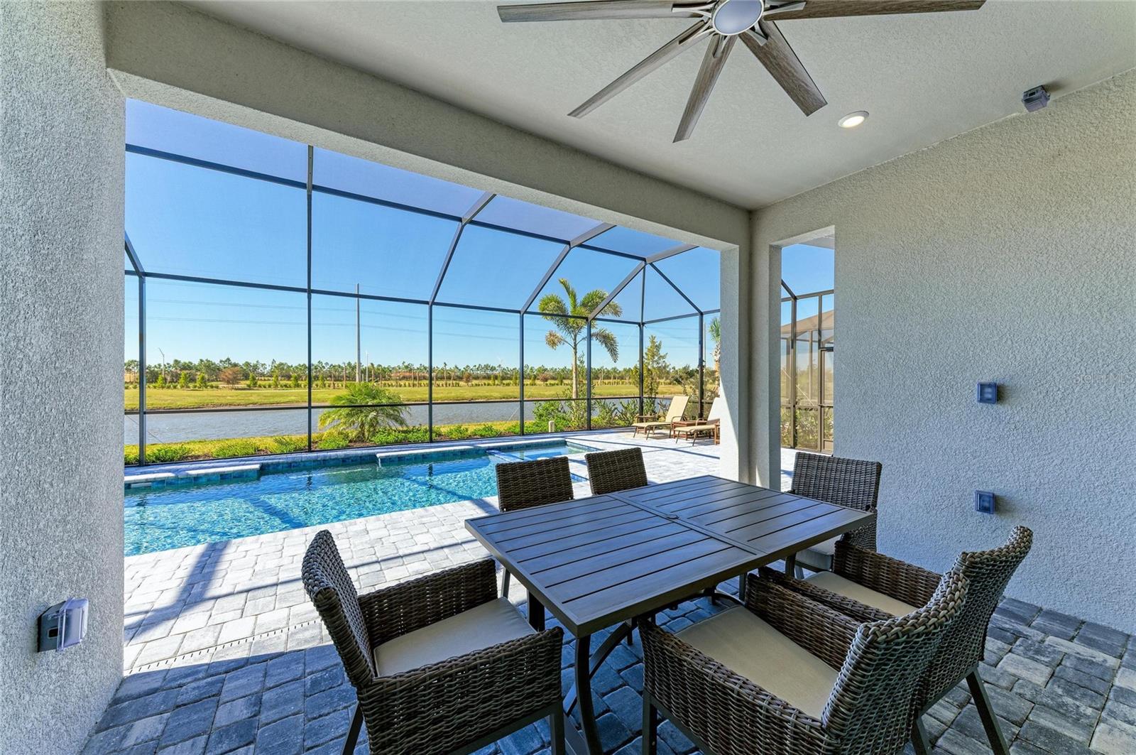 CALUSA COUNTRY CLUB - Residential