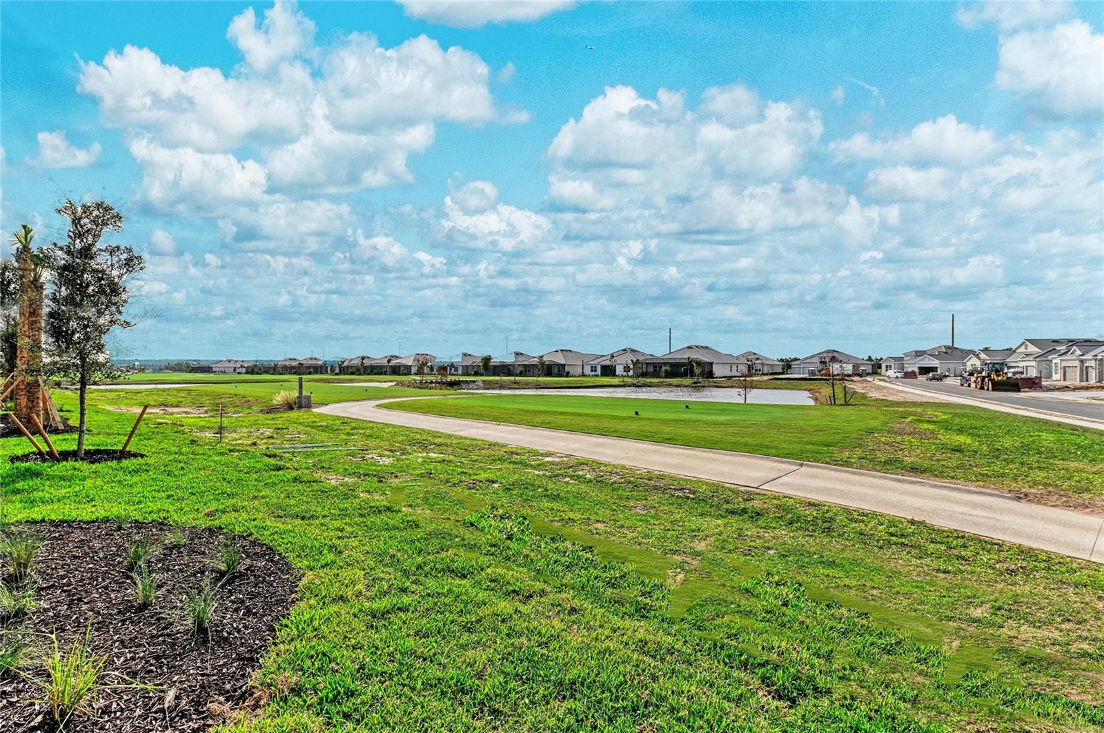 CALUSA COUNTRY CLUB - Residential
