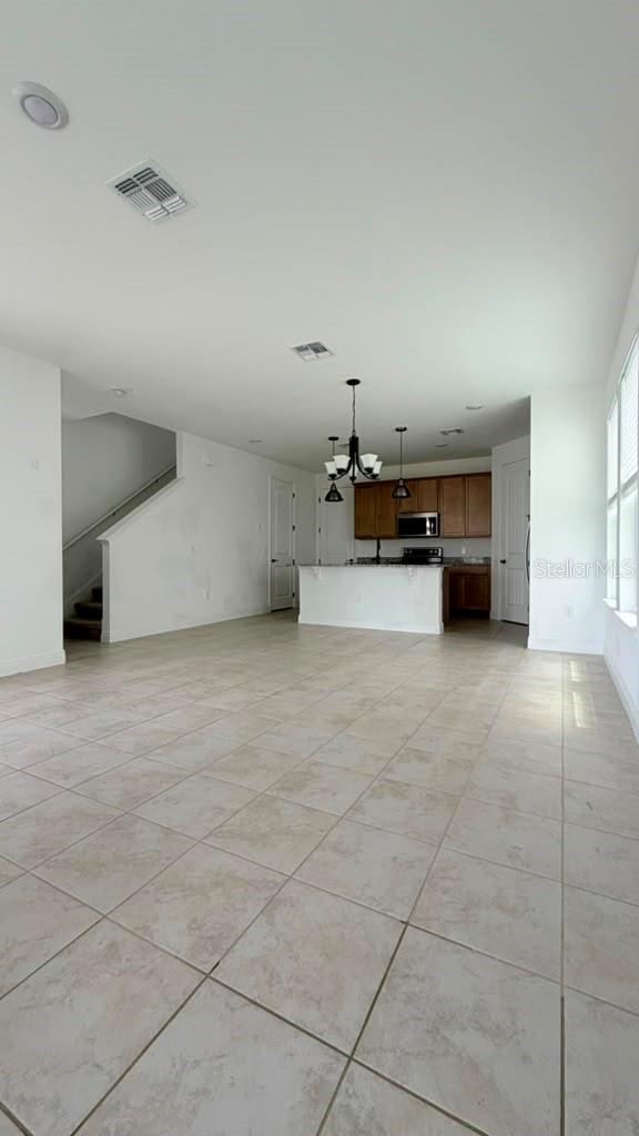 HIGHLAND RIDGE - Residential Lease