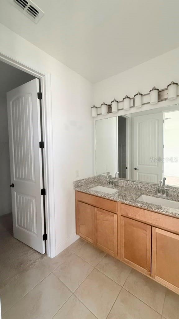 HIGHLAND RIDGE - Residential Lease