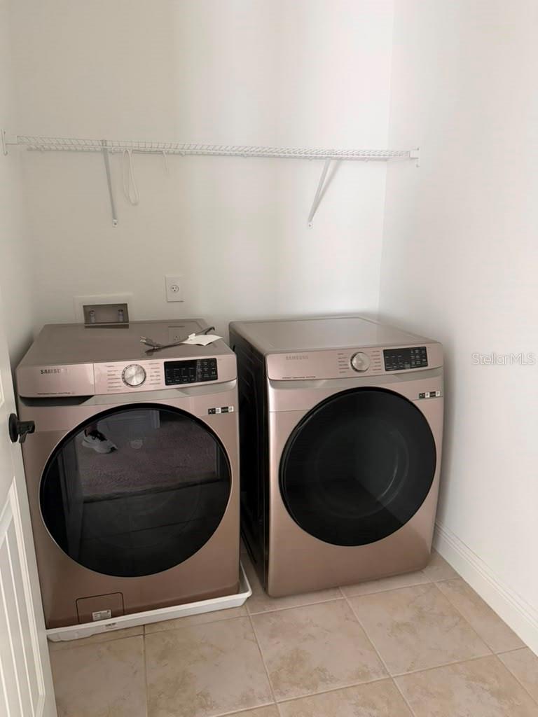 HIGHLAND RIDGE - Residential Lease