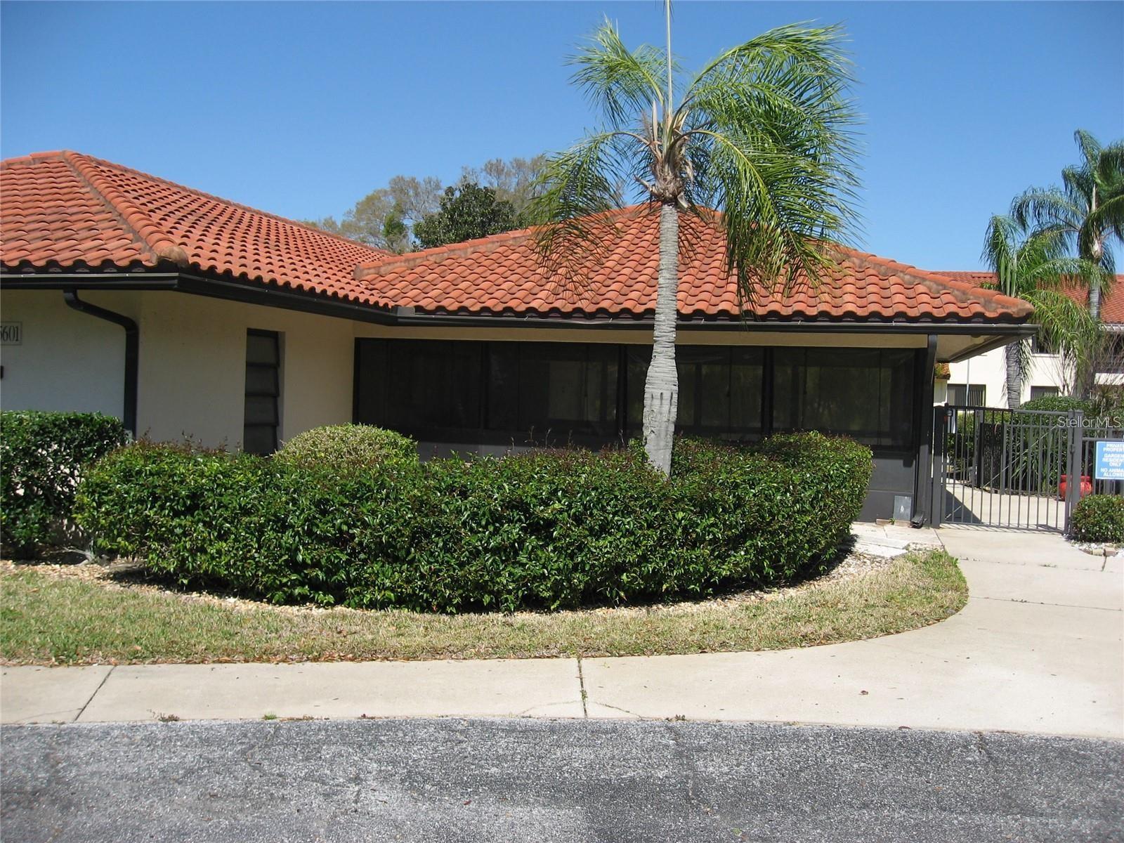 GARDENS AT PALM-AIRE COUNTRY CLUB II - Residential