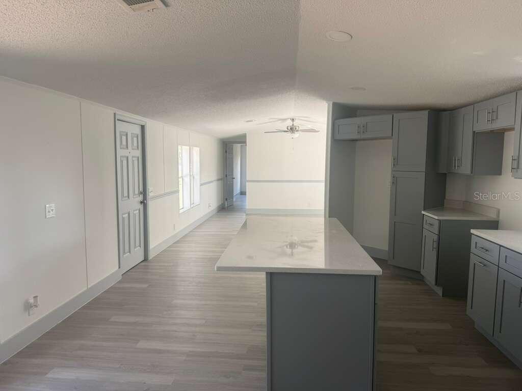 BELMONT WOODS - Residential
