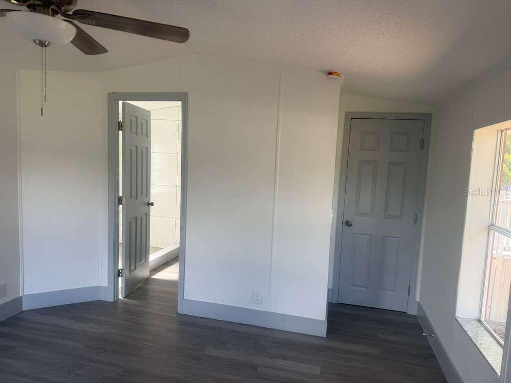 BELMONT WOODS - Residential